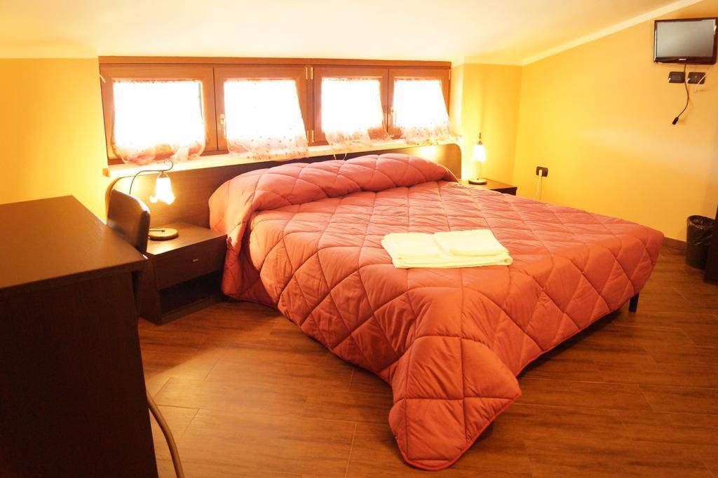 B&B Il Fruscio Mormanno Bagian luar foto